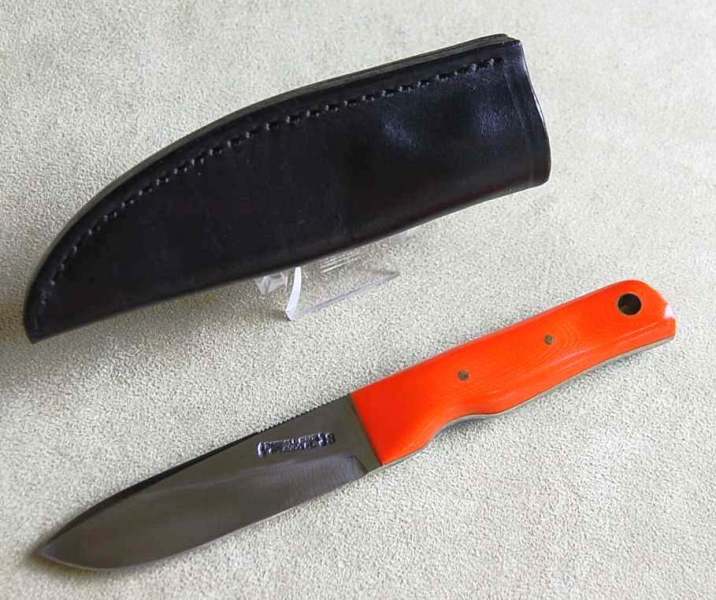 #10-3 Gator knife-front.JPG
