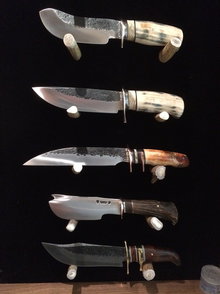 Behring_Made_Knife_Cabinet_Knives-KT.jpg