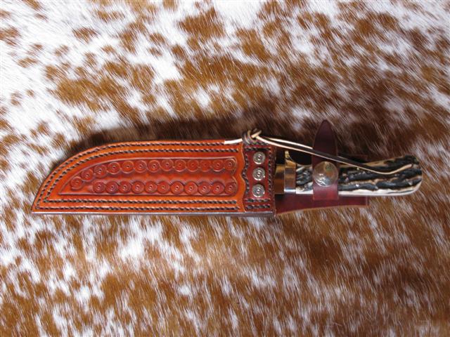 MIsc Knives 001 (Small).jpg MIsc Knives 001 (Small).jpg