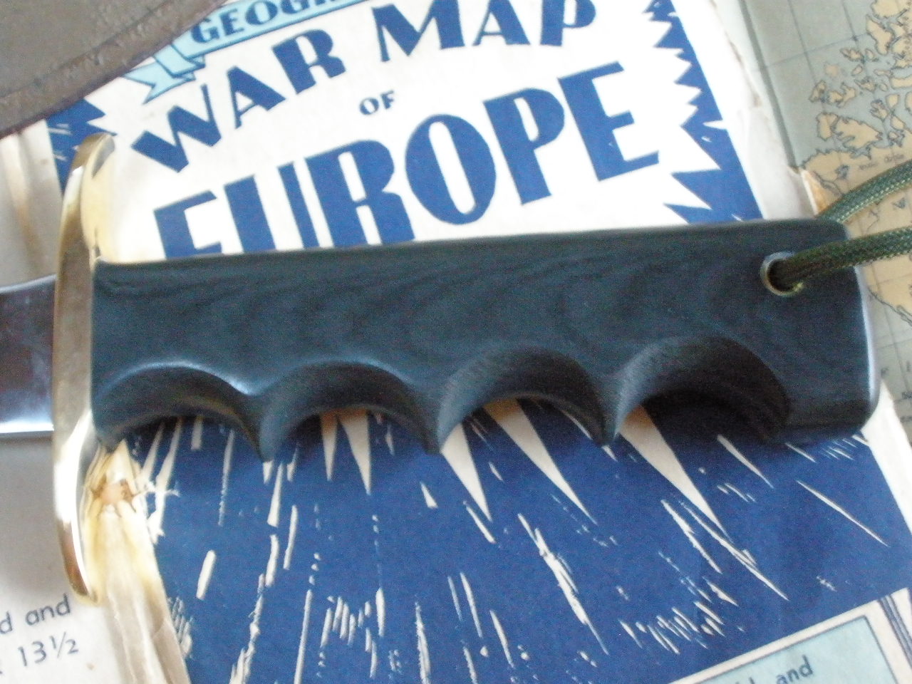 DT-pictures-11-21-2010-KNIVES 140.jpg
