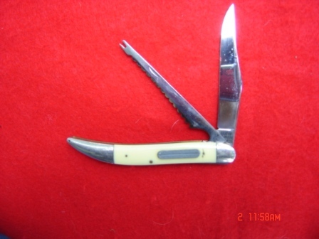 Case Pocket Knives 10-2011 012.JPG