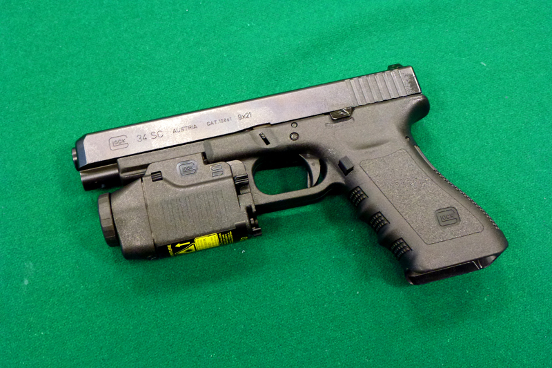 Glock_02.jpg