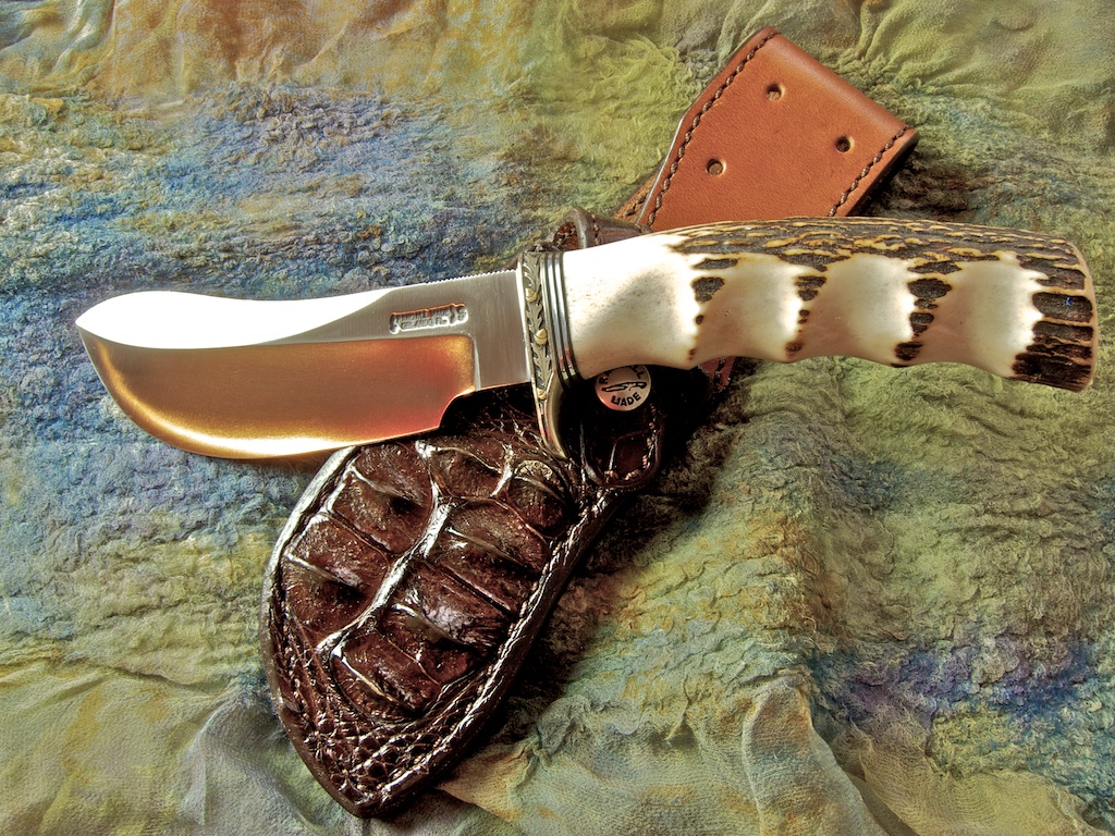 Skinner 136 with Sheath.jpg