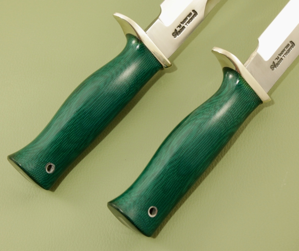 Captain Chris' Stash-#16's-Jade Canvas-D.JPG