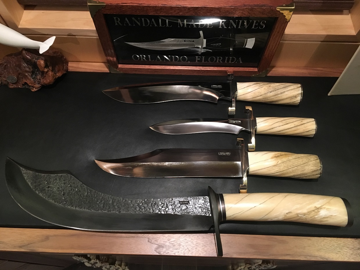 BMK-Narwhal Scimitar-Comparison with Narwhal Smitty, Lg. & Sm. Sasquatch-KT.jpg