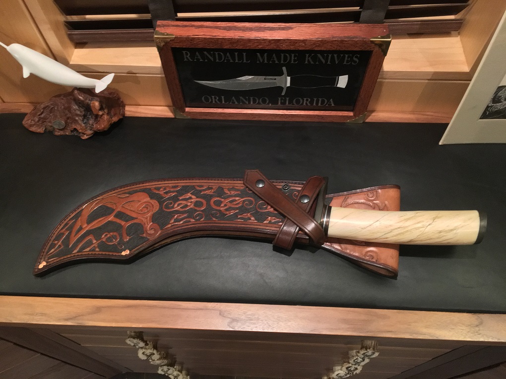 BMK-Narwhal Scimitar-Mudbone Sheath Front-KT.jpg