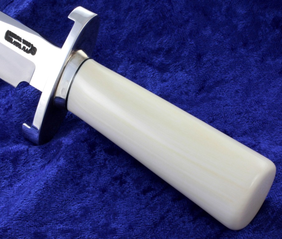 #1-8-ivory & silver-April,2011 006.jpg