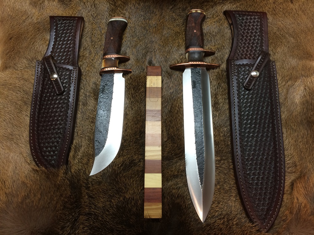 Behring-Checkering Set-Rosewood Burl Set with Rowe Sheaths-KT.jpg