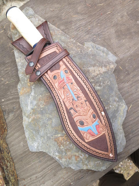 Behring Narwhal Kukri-Mudbone Sheath & Knife.jpg