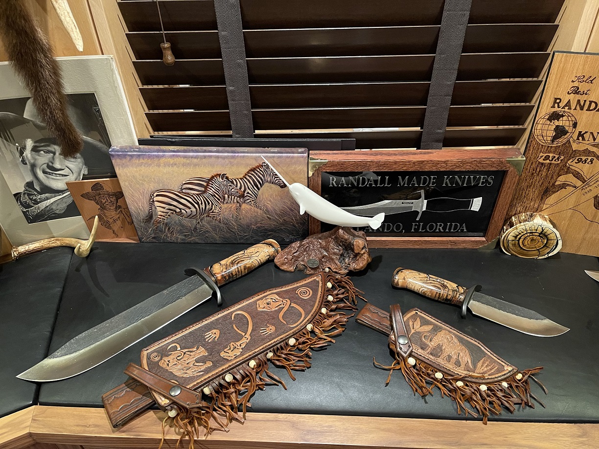 Behring SW Bowie & Nessmuk Crosscut Mammoth-Mudbone Sheaths Mammoth-KT.jpg