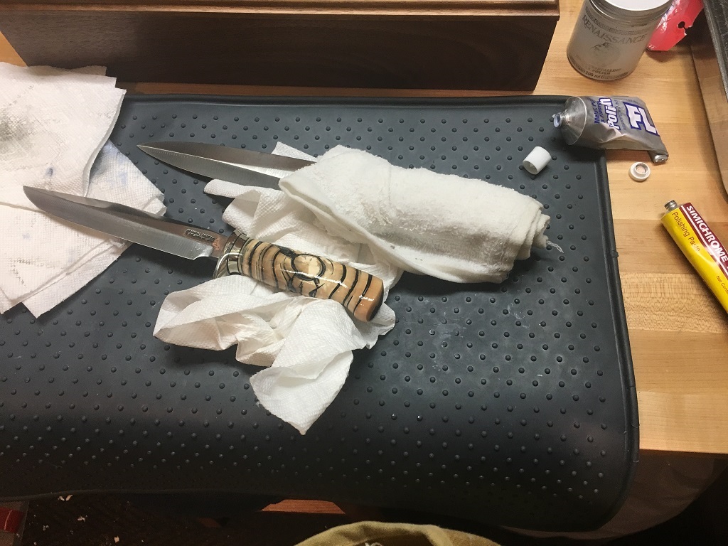 Mineral Oil wrap on knives-KT.jpg