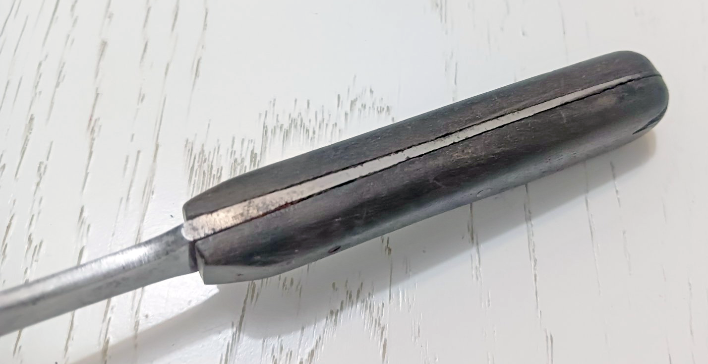 HENCKELS Oyster Knife 1930s small 5.png