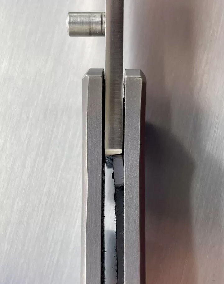 Dozier Folding Dagger Tab-lock 98 mm blade 5.jpg